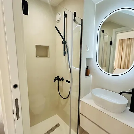 S27-new House In The Centre Hébergement de vacances *