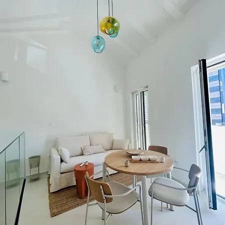 S27-new House In The Centre بيت للعطل سبليت