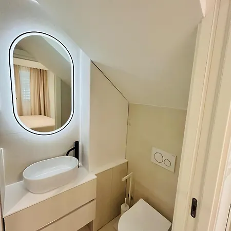 S27-new House In The Centre بيت للعطل سبليت