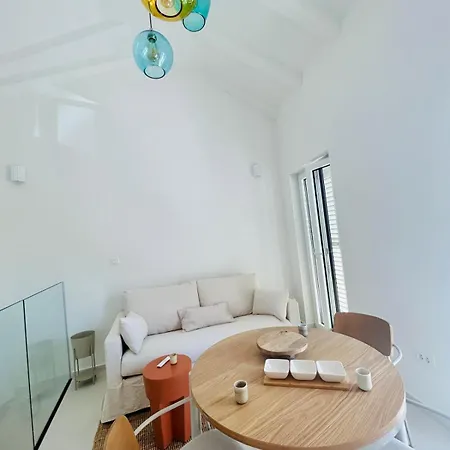 S27-new House In The Centre بيت للعطل *