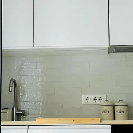 S27-new House In The Centre بيت للعطل