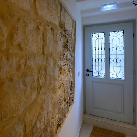 Vakantiehuis S27-modern House In The Old Centre With Parking